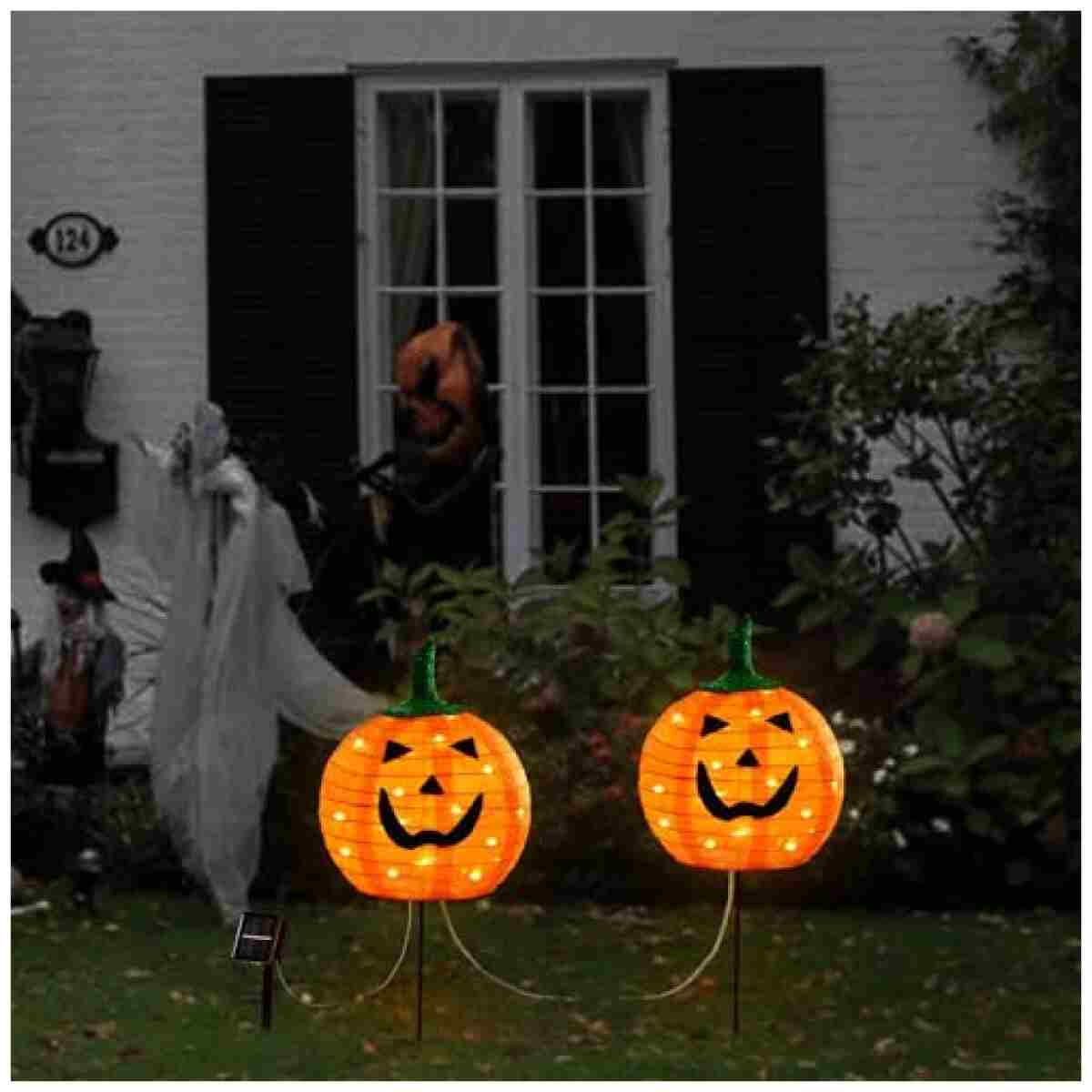 Solar Halloween Pumpkin LED Lights, Set of 2 Big Pumpkin Stake Lights 2 Modes for Outdoor Halloween Pathway Yard Garden Decoration