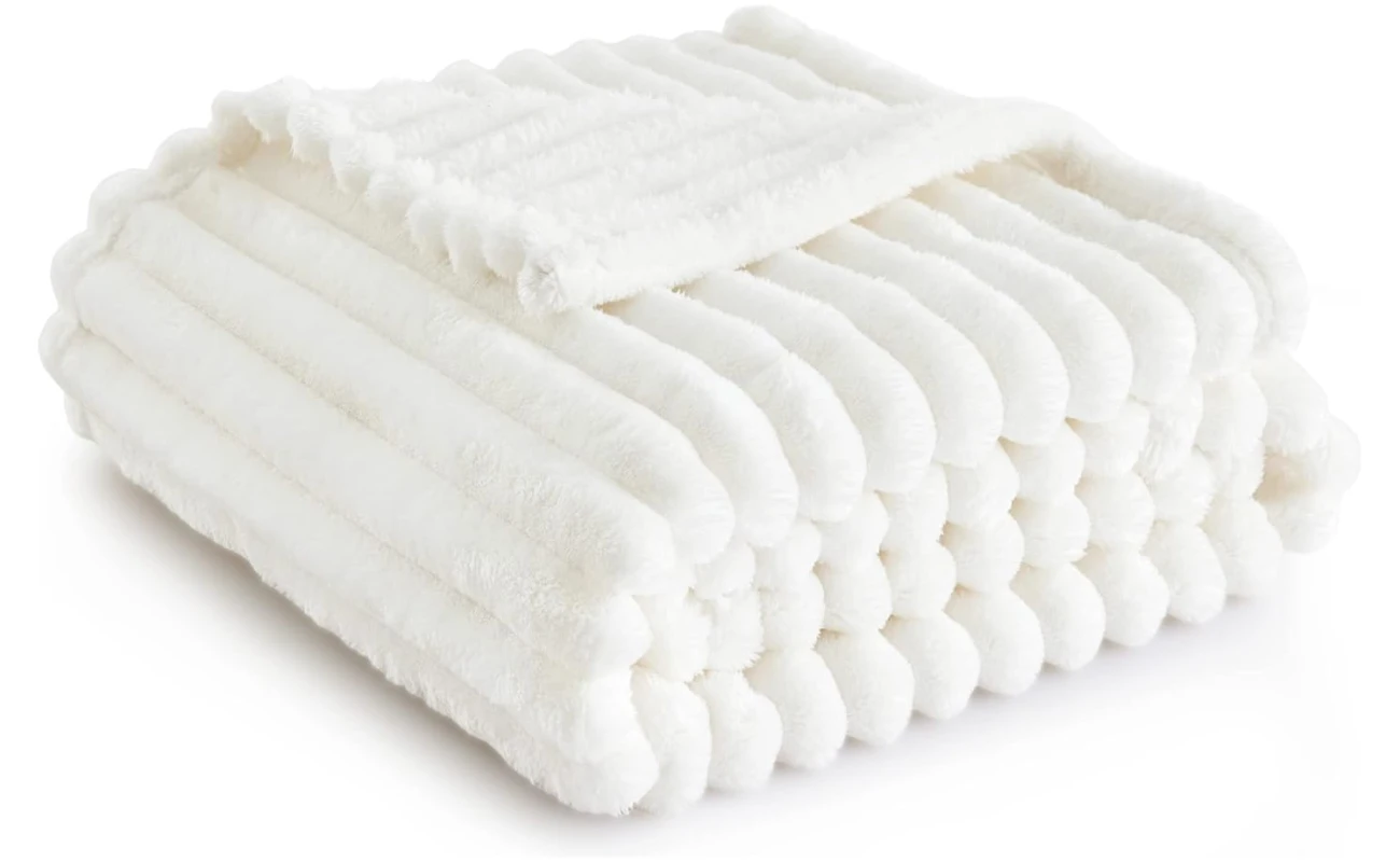 Bedsure White Throw Blanket for Couch - GentleSoft Cozy Soft Blankets for Women, Cute Small Fleece Throws for Girls, Birthday Gifts for Women, Mothers Day Decor Gifts for Mom,...