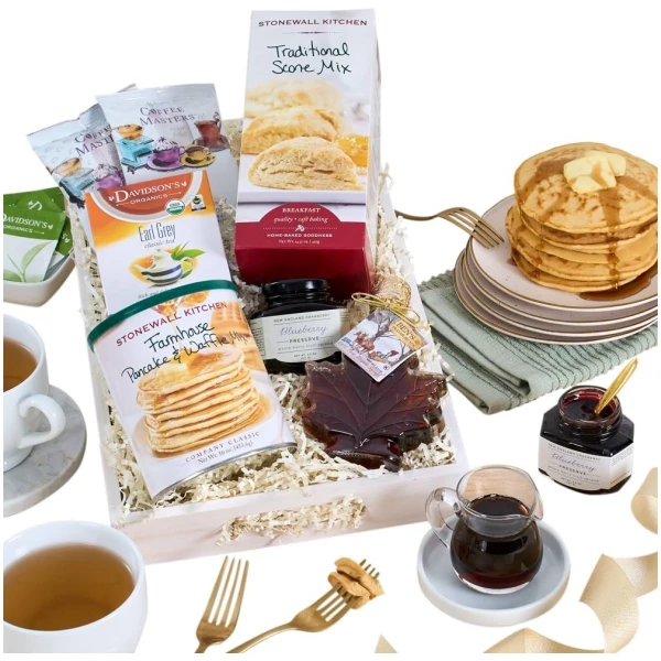 New England Breakfast Gift Basket Classic