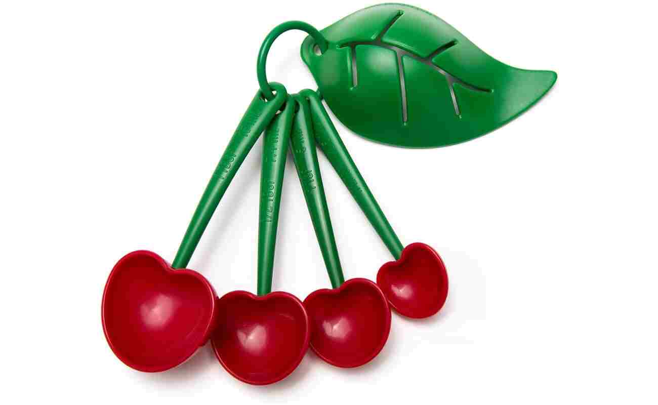 OTOTO Measuring Spoons Set - Teaspoons for Dry & Liquid Ingredients, BPA-free & Dishwasher Safe, Funny Gifts, Baking Accessories, Unique Kitchen Gadgets (Mon Cherry)