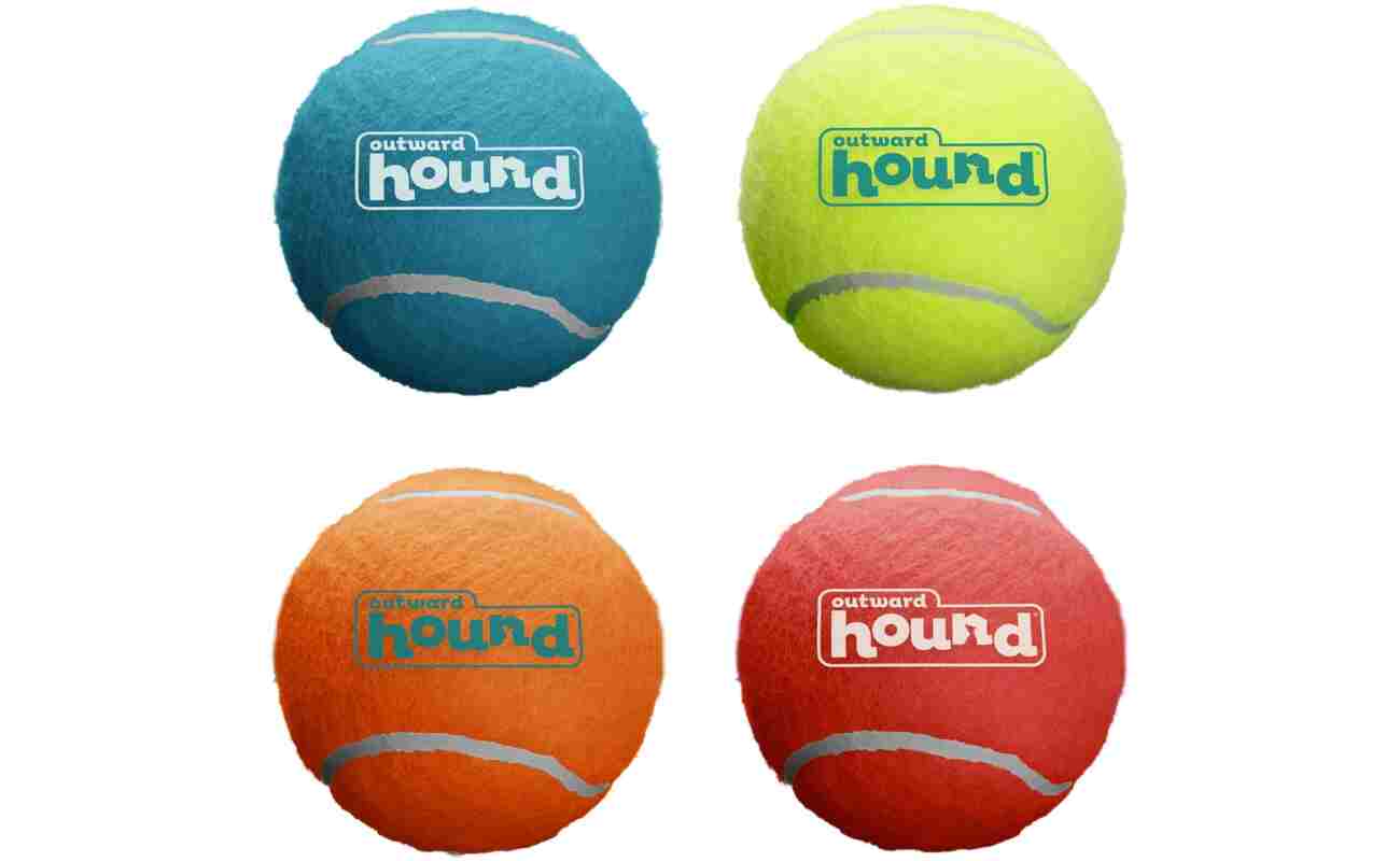 Outward Hound Squeaker Ballz Fetch Dog Toy, Medium - 4 Pack