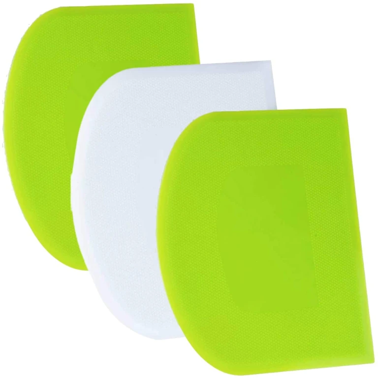 SURDOCA Dough Scraper Bench Scraper - 3P 4.7x3.7" Plastic Flexible Bowl Scraper, Sharp Edge & Angles Cake Scraper. Non-Slip Bakeware Decorating Tools Sculpting & Modeling Tools...