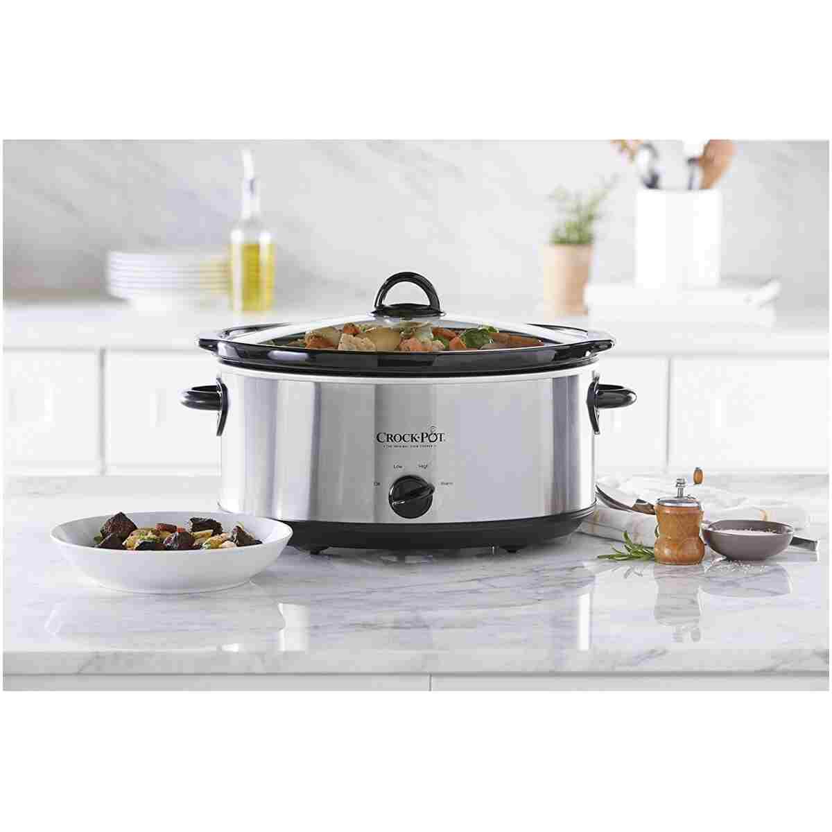 Crock-Pot 7 Quart Oval Manual Slow Cooker, Stainless Steel (SCV700-S-BR), Versatile Cookware for Large Families or Entertaining