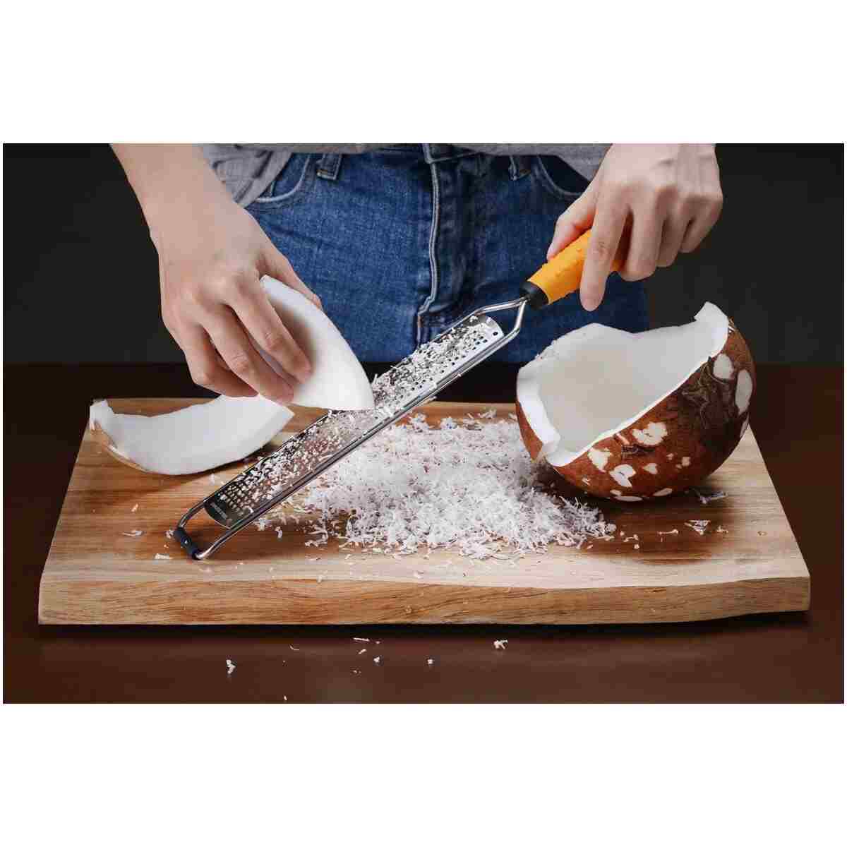 Deiss PRO Lemon Zester & Heavy Duty Cheese Grater & Vegetable Grater — Parmesan Cheese Lemon, Garlic, Nutmeg, Chocolate, Fruits, Vegetables, Ginger Grater - Cheese Shredder &...