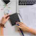 havit Bluetooth Number Pad Wireless Numeric Keypad Numpad 26 Keys Portable Mini Financial Accounting Rechargeable Numeric Pad for Windows Laptop Desktop, PC, Notebook (Black)