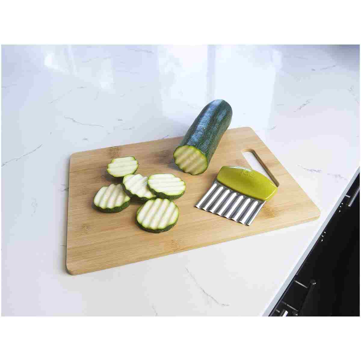 Joie Crinkle Cutter Knife, Wavy Slicer for Potatoes, Vegetables and Fruits, Great for Kids First Cutting Tool, Fun Kitchen Gadget, Stainless Steel, BPA-Free, Colors May Vary