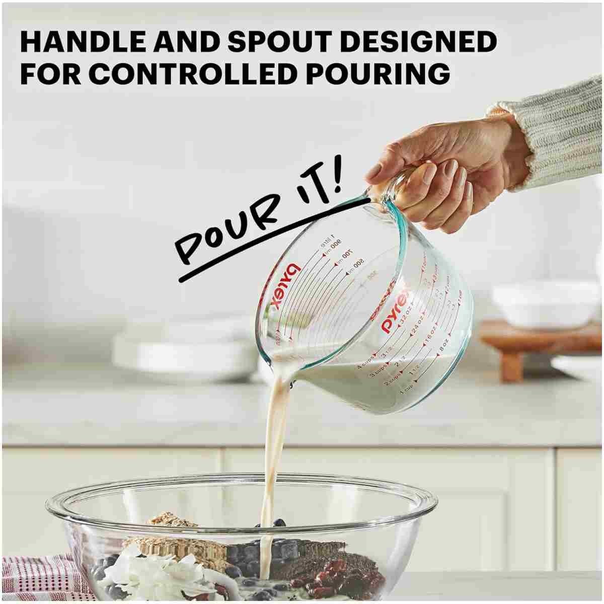 Pyrex Essentials (3-Pack) Glass Measuring Cups Set, (1, 2 & 4 Cup) Measuring Cups For Prepping, Baking and Cooking, Preheated Oven, Dishwasher, Freezer, and Microwave Safe