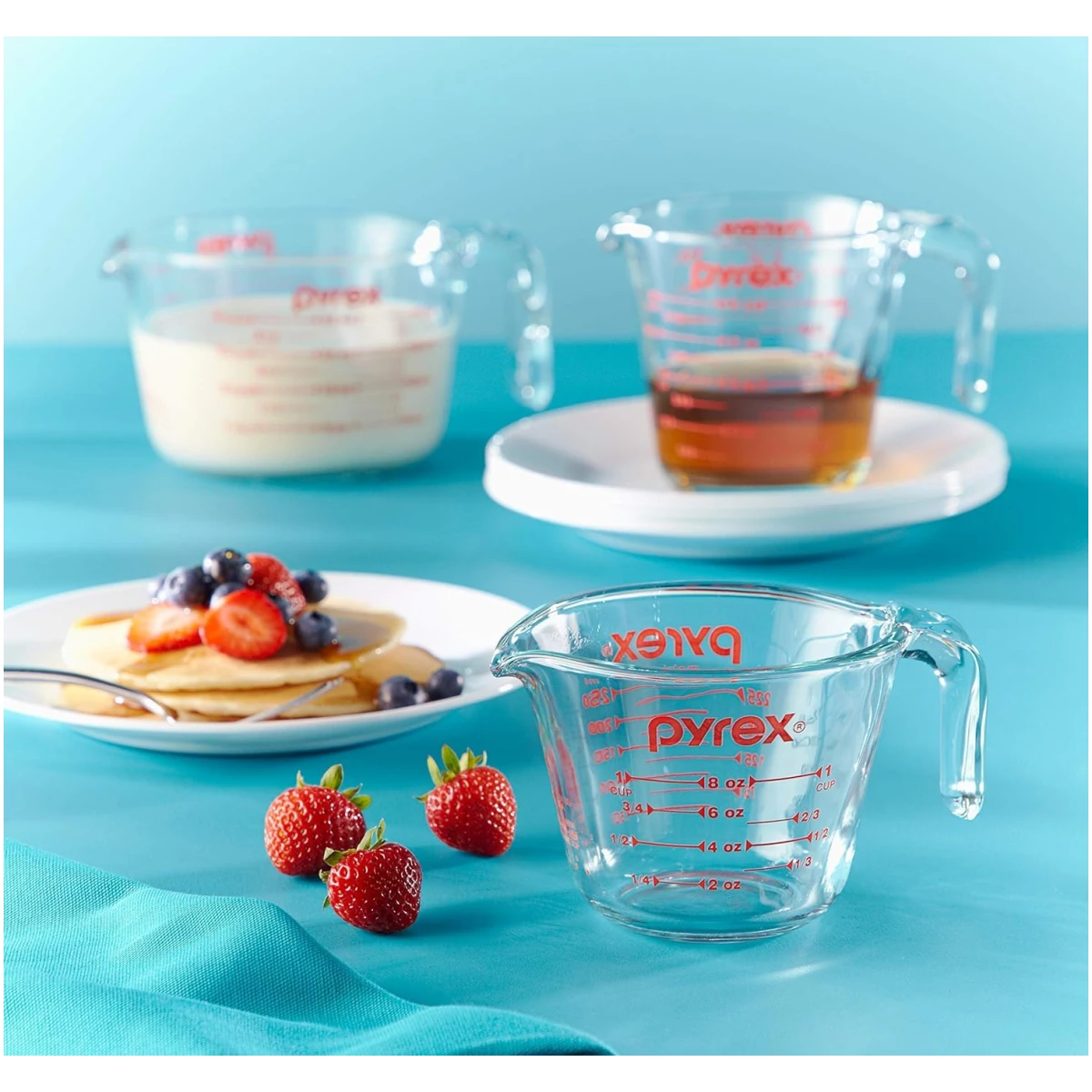 Pyrex Essentials (3-Pack) Glass Measuring Cups Set, (1, 2 & 4 Cup) Measuring Cups For Prepping, Baking and Cooking, Preheated Oven, Dishwasher, Freezer, and Microwave Safe
