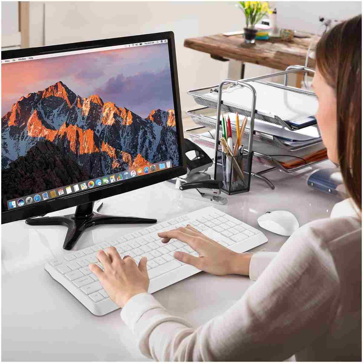 Wireless Keyboard and Mouse Combo for Windows, 2.4G Full-Sized External Cordless Computer Keyboard Mouse Combo for Laptop PC Desktop Chrome Mac, Number Pad 1600 DPI Silent Mouse...